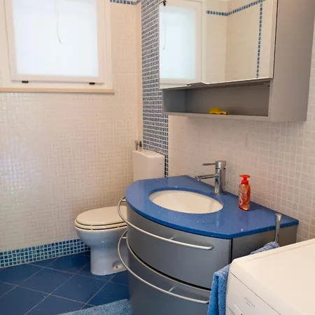 Luxury With Private Swimming Pool Close To The Beach Lignano Sabbiadoro