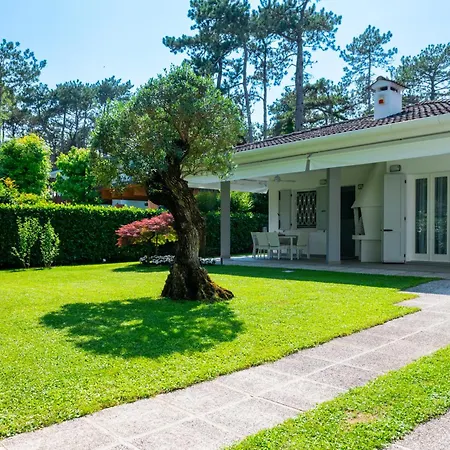 Luxury With Private Swimming Pool Close To The Beach * Lignano Sabbiadoro